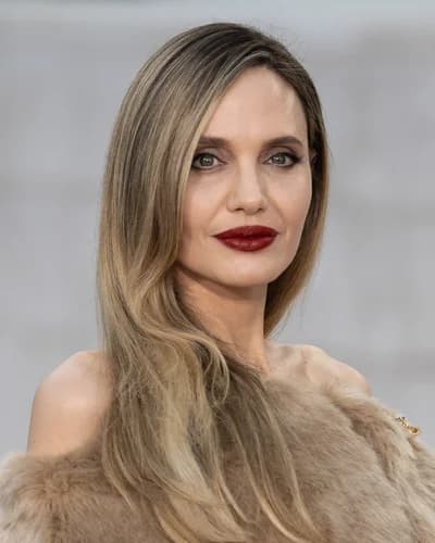 Angelina Jolie